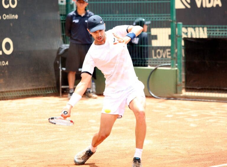 Challenger de Bogotá conta com Matheus Pucinelli e Klier avançando enquanto Luz e Pereira caem na estreia