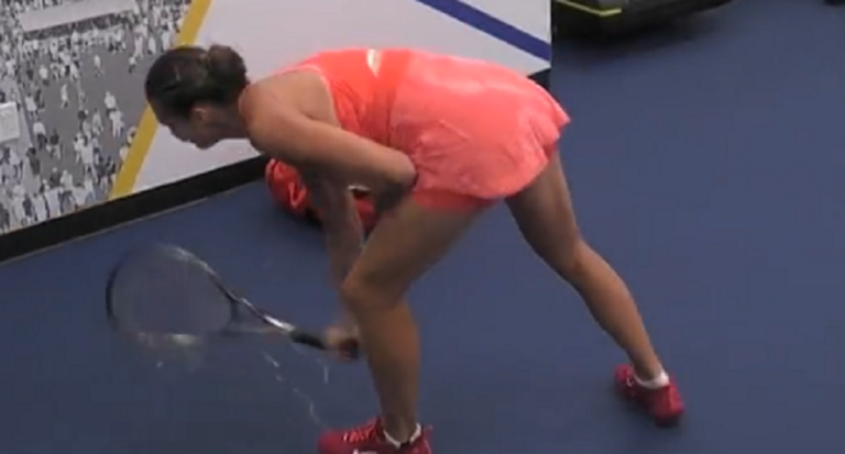 [VÍDEO] Sabalenka destruiu a raquete na academia após a final do US Open