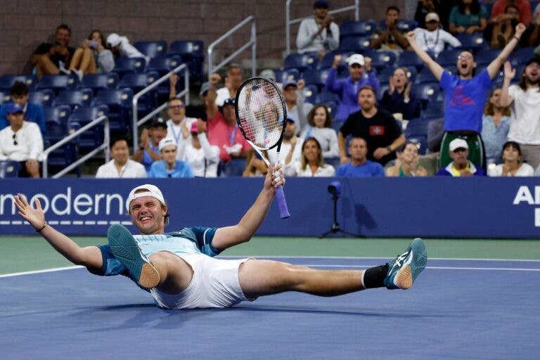 Stricker e Hijikata continuam vivendo sonho no US Open e estreiam nas oitavas de um Grand Slam