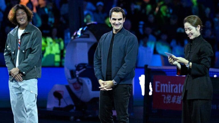 [VÍDEO] Federer e Rublev trocaram palavras… em pleno jogo