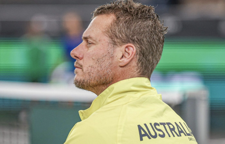 Hewitt elogia Sinner, mas ataca Davis Cup Finals: “Estou farto disso”