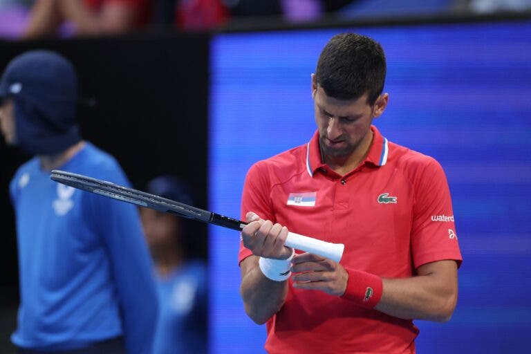 Kyrgios culpa as bolas pela lesão de Djokovic: “ATP precisa fazer algo”
