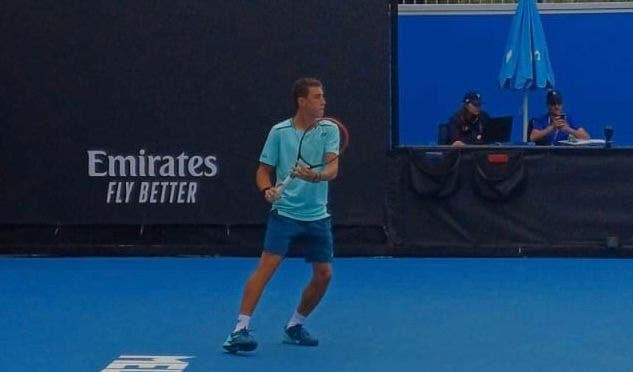 Enzo Kohlmann conquista primeira vitória no Australian Open Junior