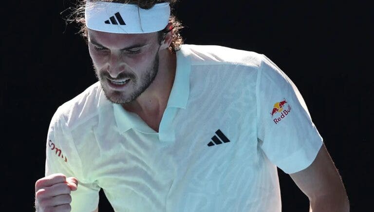Tsitsipas brinca: “Djokovic já ganhou o Australian Open dez vezes, é muito egoísta”