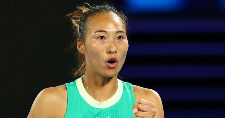 Zheng atropela Dodin e enfrenta Kalinskaya por vaga nas semifinais