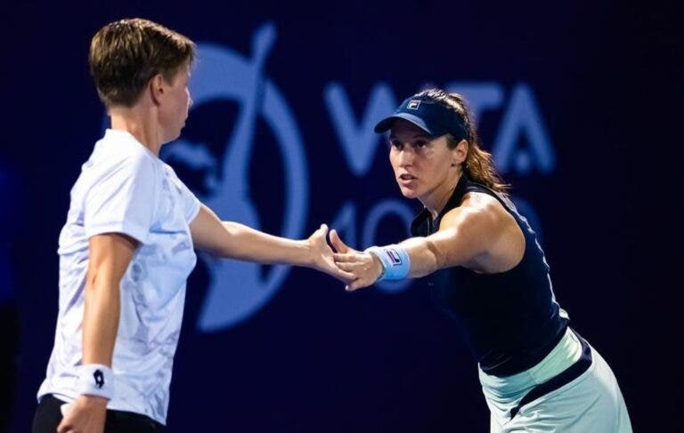 Luisa Stefani celebra atuação na estreia em Indian Wells: “Vitória contra ótimas jogadoras”