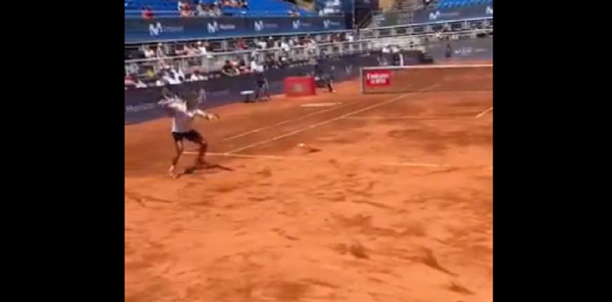 [VÍDEO] As terríveis condições em que se está jogando o ATP de Santiago