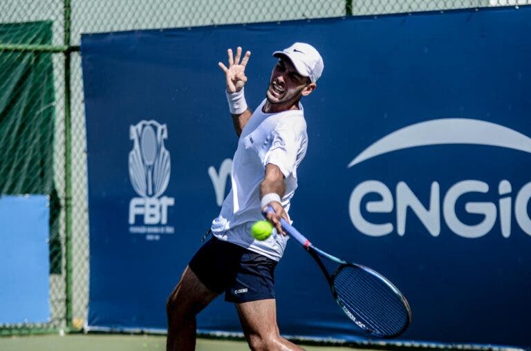 Jovem Joaquim de Almeida consegue primeiro ponto ATP com vitória na Bahia