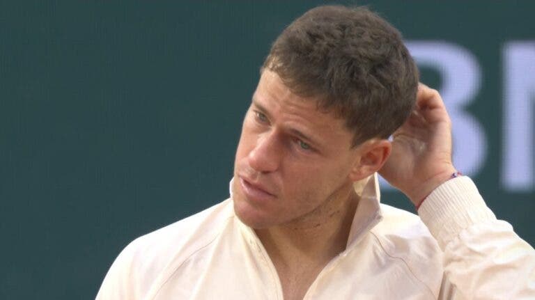 Schwartzman perde e se despede em lágrimas de Roland Garros: “Lutei com tudo o que tinha”