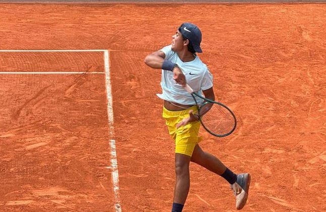 Guto Miguel estreia com vitória em Roland Garros e desafia número 1 do mundo entre os juniores