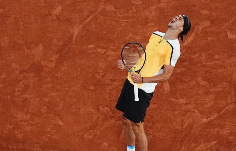 Zverev volta às semifinais em Roland Garros, mas agora quer realizar um sonho