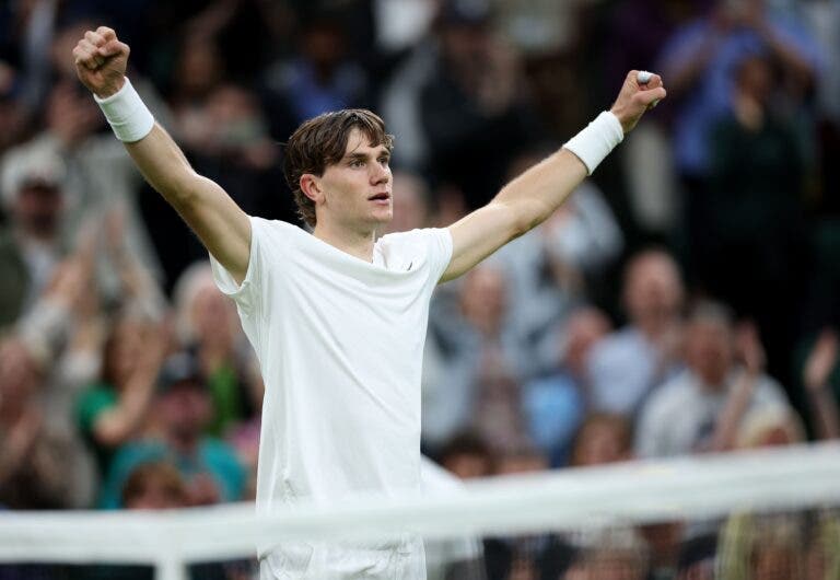 Draper resiste à batalha de cinco sets e marca duelo 100% britânico com Norrie em Wimbledon