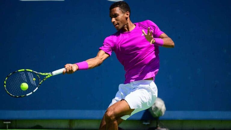 Auger-Aliassime arrasa Ruud (de novo) e avança em Cincinnati