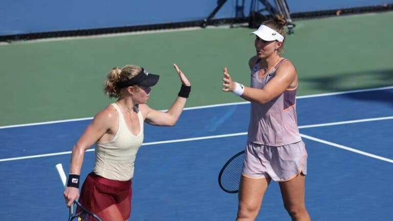 Bia Haddad e Siegemund passam fácil pela segunda rodada do US Open