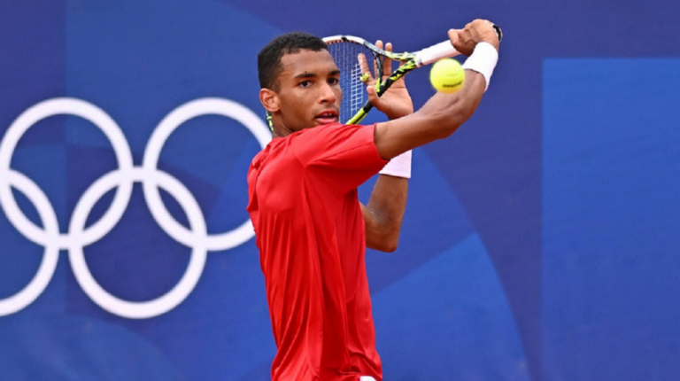 Auger-Aliassime brilha, bate Ruud e marca sétimo duelo com Alcaraz nas semis de Paris 2024