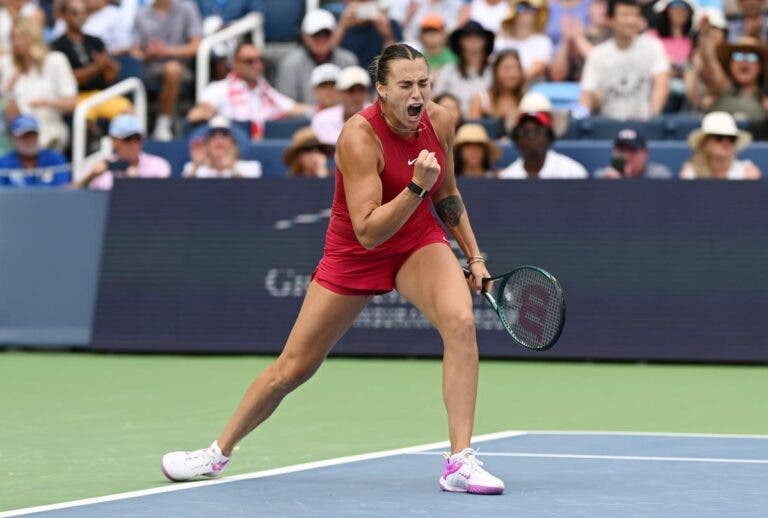 Sabalenka se vinga de Swiatek e impressiona rumo à final de Cincinnati