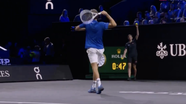 [VÍDEO] Medvedev escapou por pouco da eliminação na Laver Cup