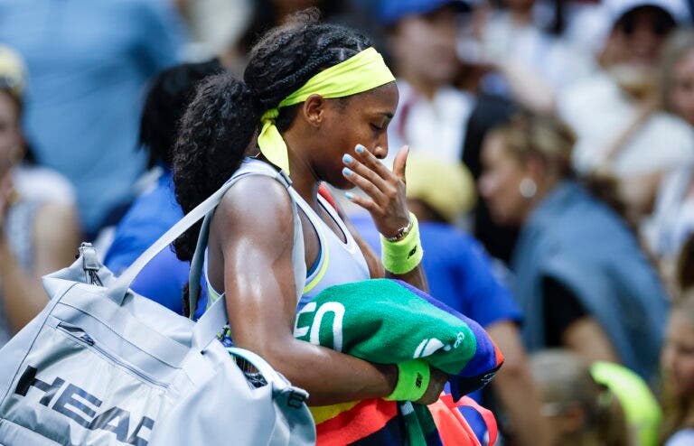 Gauff falha a defesa do título no US Open: “Espero nunca mais perder partidas assim”