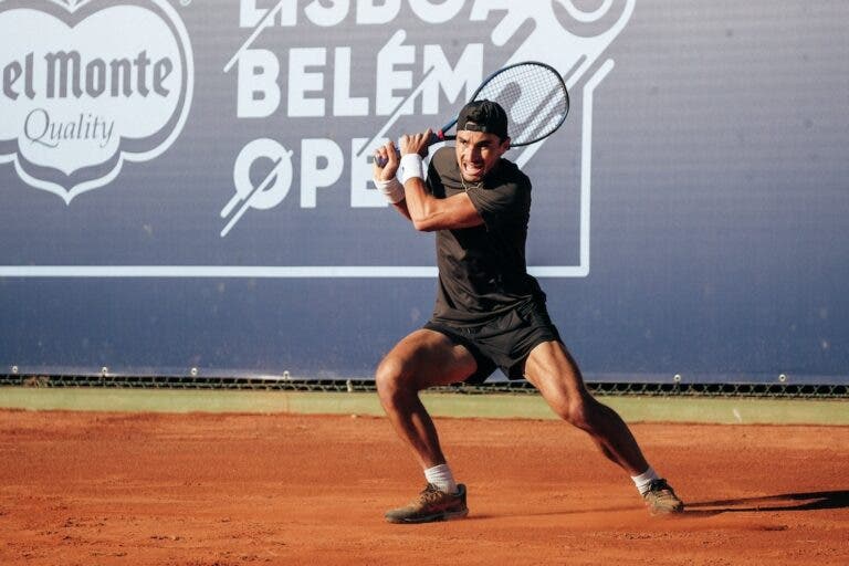 Gastão Elias e Duarte Vale eliminados na primeira rodada do Lisboa Belém Open