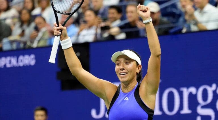 Pegula sai do buraco de forma incrível e bate Muchova rumo à final do US Open