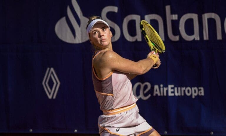 Laura Pigossi e Carol Meligeni são dominadas e caem nas oitavas de ITF na Argentina