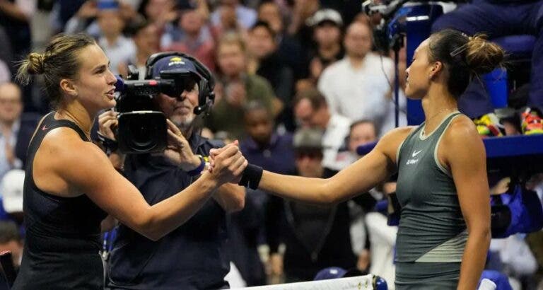 Zheng critica horários do US Open após perder para Sabalenka: “Não gosto de me queixar…”