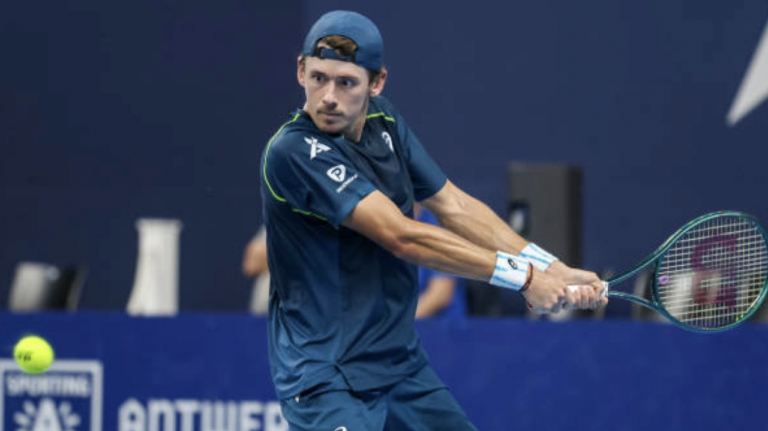 De Minaur não pensa no ATP Finals: “Não há grandes expectativas”