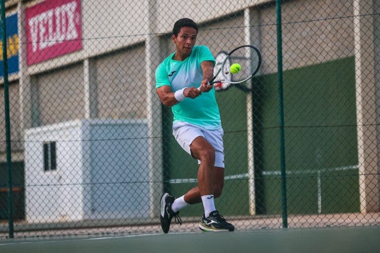 Pedro Araújo e Frederico Silva garantem um português na final em Sintra