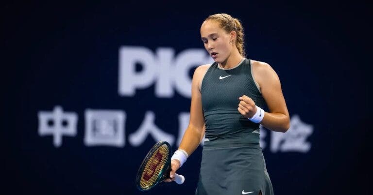 Kasatkina e Andreeva estão na final de Ningbo após as desistências de Badosa e Muchova