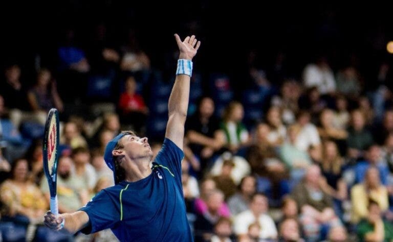 De Minaur e Auger-Aliassime são surpreendidos nas quartas em Antuérpia