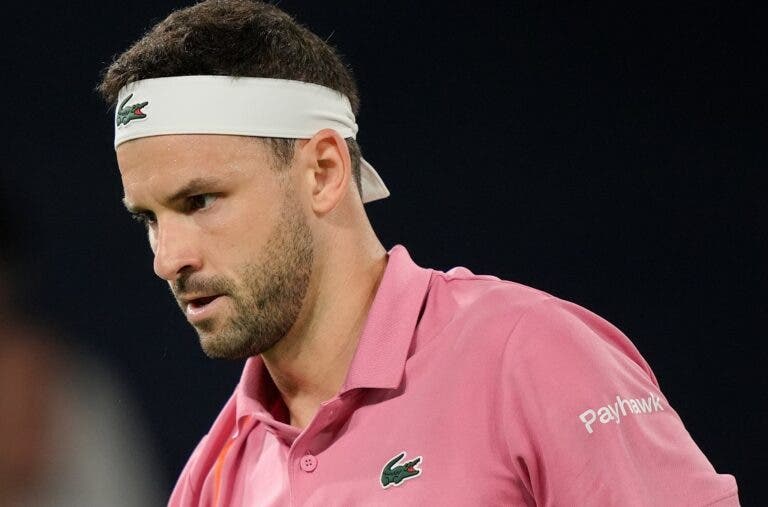 Dimitrov sobrevive a duelo dramático em Paris e segue sonhando com o Finals