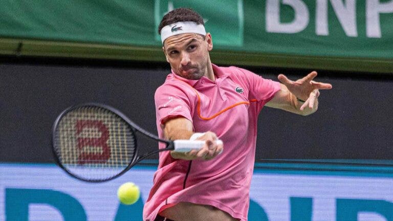 Dimitrov retorna a Estocolmo com vitória rumo às quartas