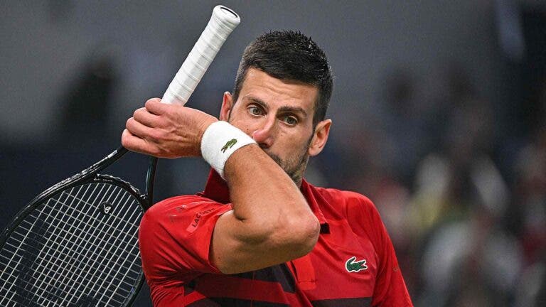 Djokovic desiste do Masters 1000 de Paris e complica vaga ao ATP Finals