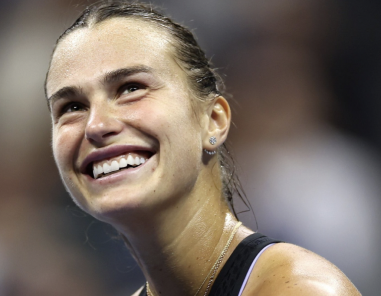 Abram alas para a rainha! Sabalenka garante que termina ano como número 1