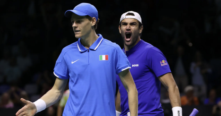 Sinner e Berrettini se impõem e mantém Itália viva na briga pelo bi da Copa Davis