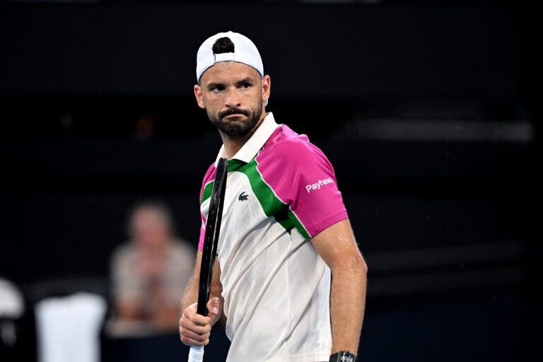 Dimitrov inicia defesa do título com boa exibição em Brisbane; Berrettini perde de virada