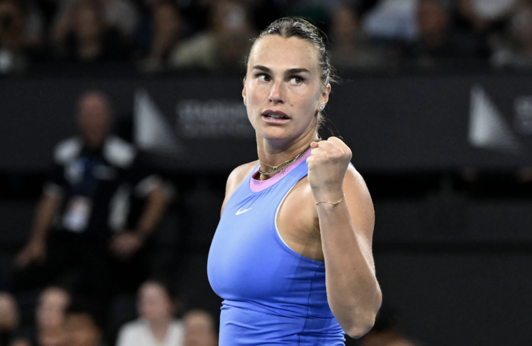 Sabalenka vence Andreeva e garante vaga na final de Brisbane