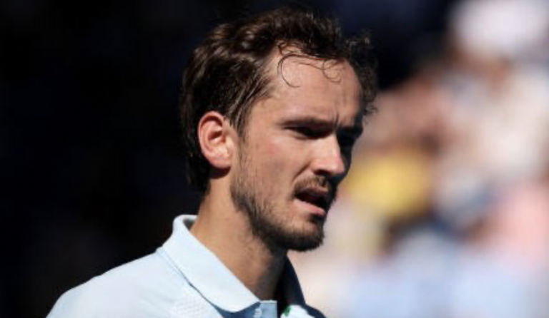 Medvedev recebe wildcard para Marseille e pode alcançar feito inédito na carreira