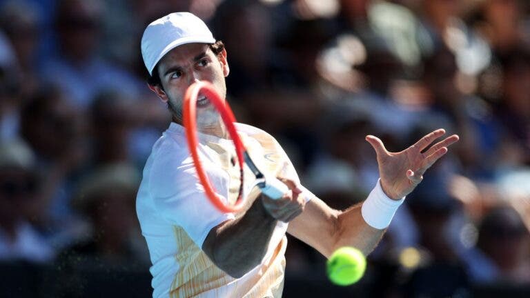 Nuno Borges vence Mensik rumo à segunda semifinal da carreira em Auckland