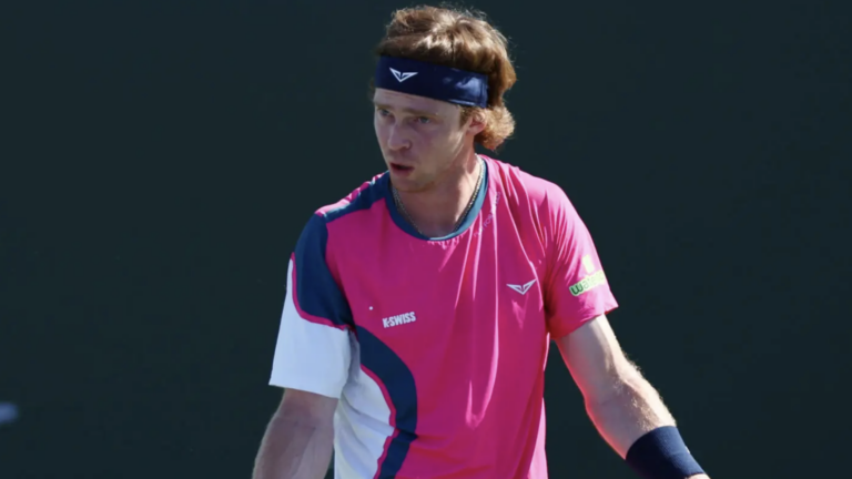 Cai mais um top 10: Rublev é eliminado na segunda rodada de Indian Wells