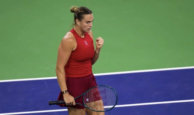 Sabalenka joga (e saca) muito rumo à terceira rodada de Indian Wells