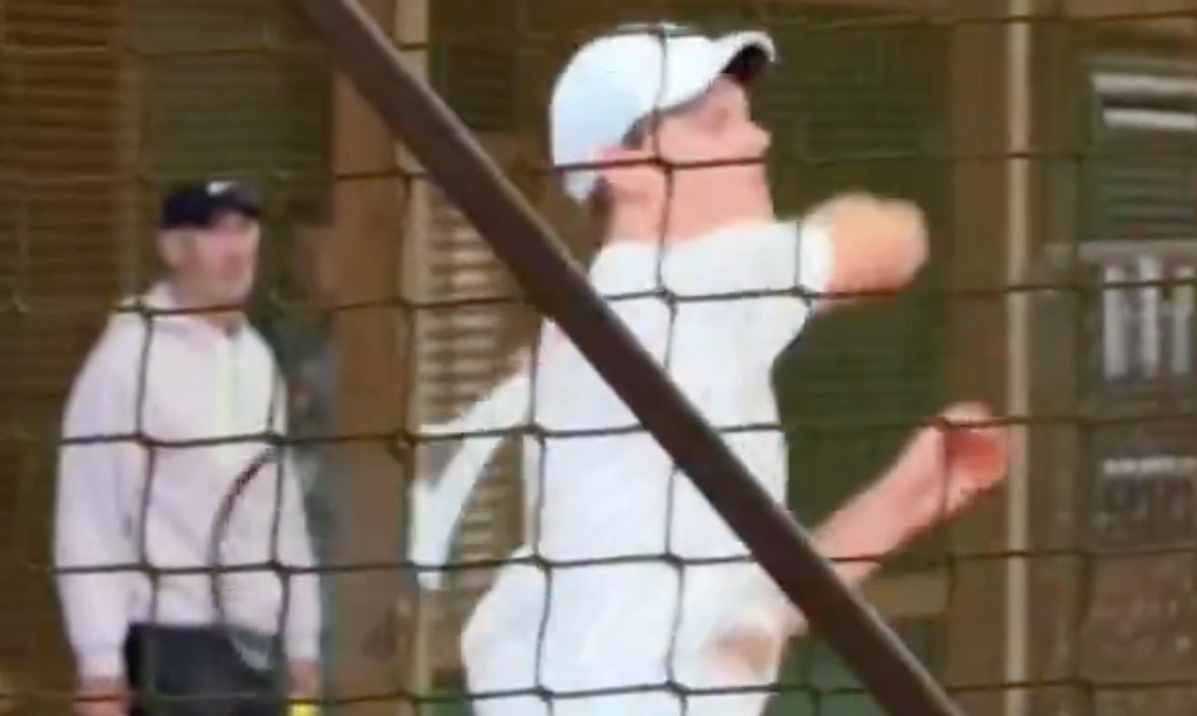 [VÍDEO] Aí está Sinner de volta aos treinos em Monte-Carlo… com Draper
