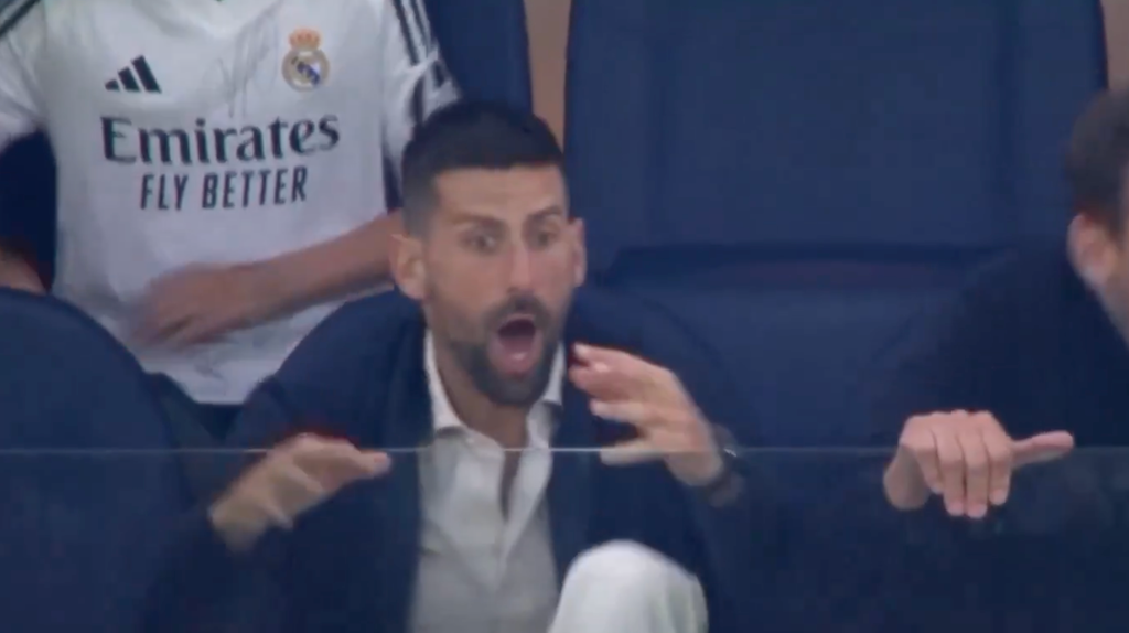 [VÍDEO] Djokovic vibrou com o golo do Real Madrid ‘ao cair do pano’