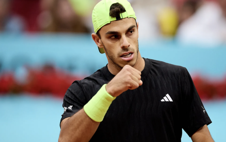 Cerundolo repete a dose contra Zverev e está nas quartas em Madrid