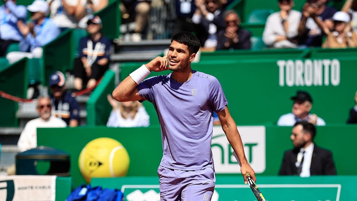 [VÍDEO] Alcaraz faz tweener lob INCRÍVEL num dos pontos… do ano