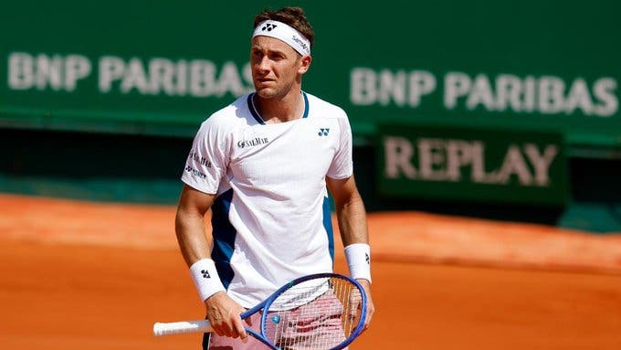 Ruud inicia defesa do título com vitória, De Minaur também vence na estreia em Barcelona