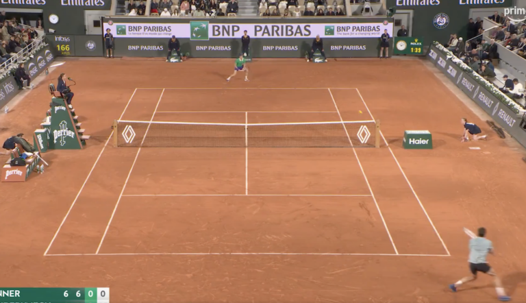 [VÍDEO] Rinderknech quase ‘rouba’ um set de Sinner em Roland Garros com tênis de alto nível