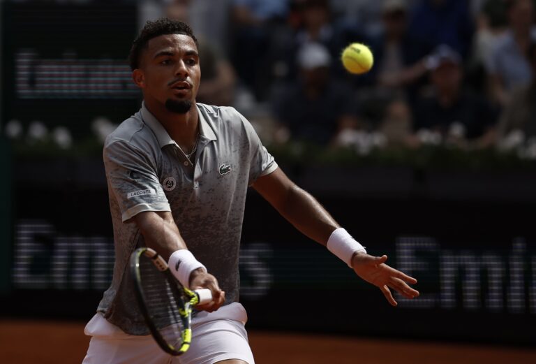 Fils explica lesão e revela que pode não recuperar a tempo… de Wimbledon