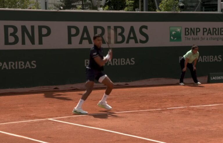 Thiago Monteiro ameaça reação, mas perde duelo de mais de quatro horas em Roland Garros