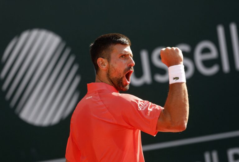 Bem-vindo ao clube! Djokovic vence em Genebra o histórico 100º título da carreira